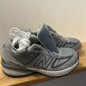 Kid’ classic new balance